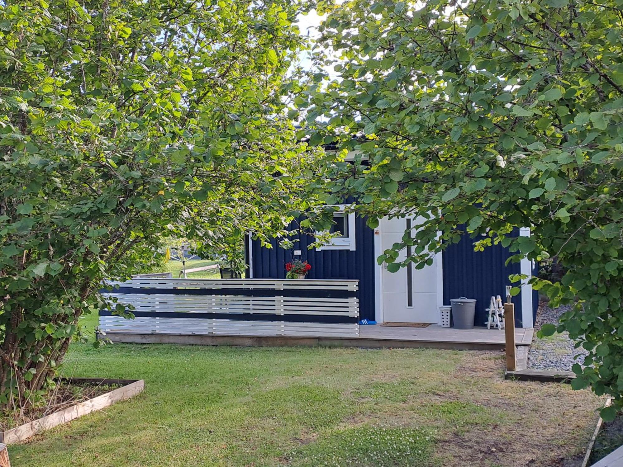 Villa Lillhuset Naera Stockholm à Tungelsta Extérieur photo