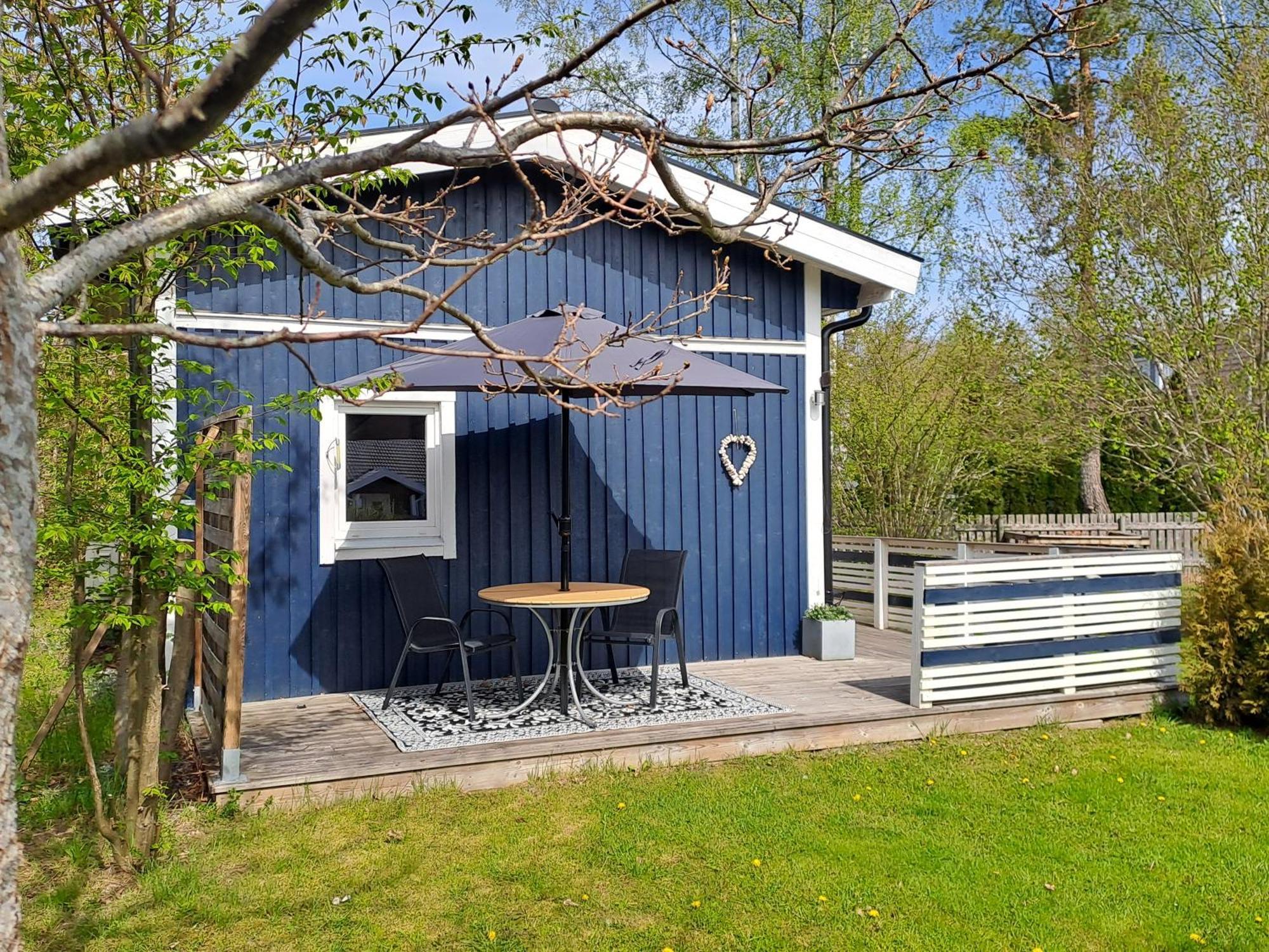 Villa Lillhuset Naera Stockholm à Tungelsta Extérieur photo
