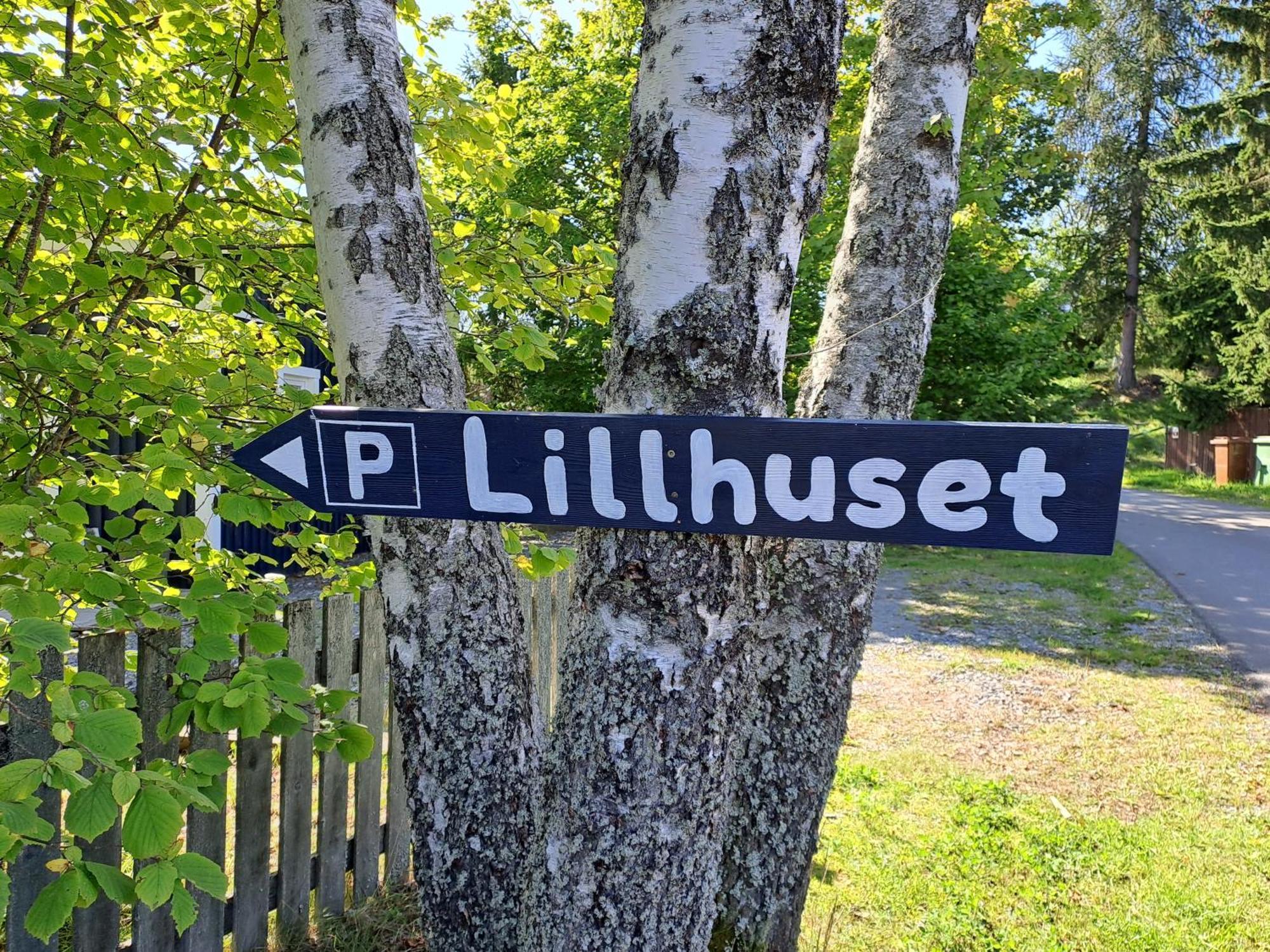 Villa Lillhuset Naera Stockholm à Tungelsta Extérieur photo